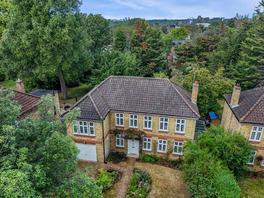Property photo 1 of 46 Picture No. 65