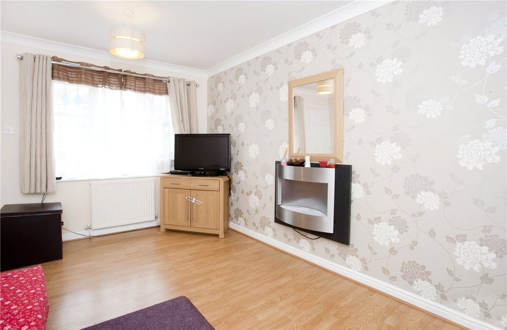 Property photo 3 of 8 Picture No. 03