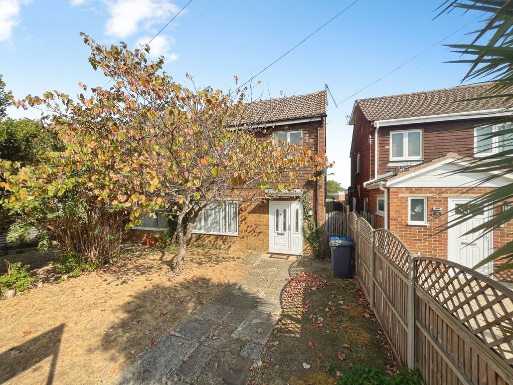 Property photo 1 of 15 External