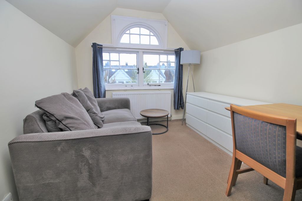 Property photo 3 of 12 108