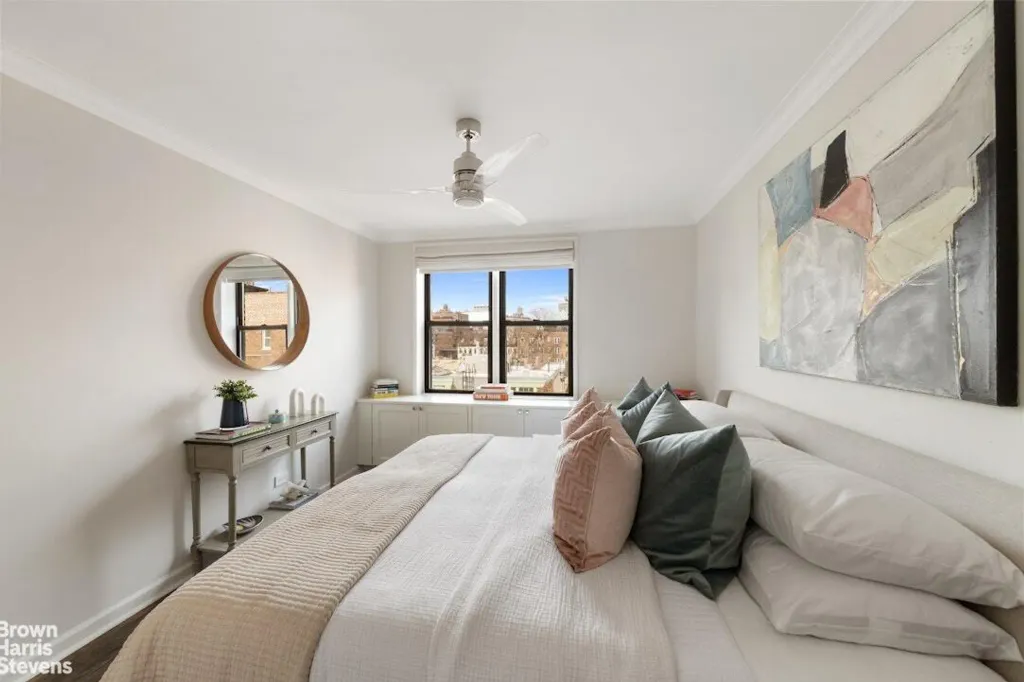 Property photo 3 of 8 <Alttext/>