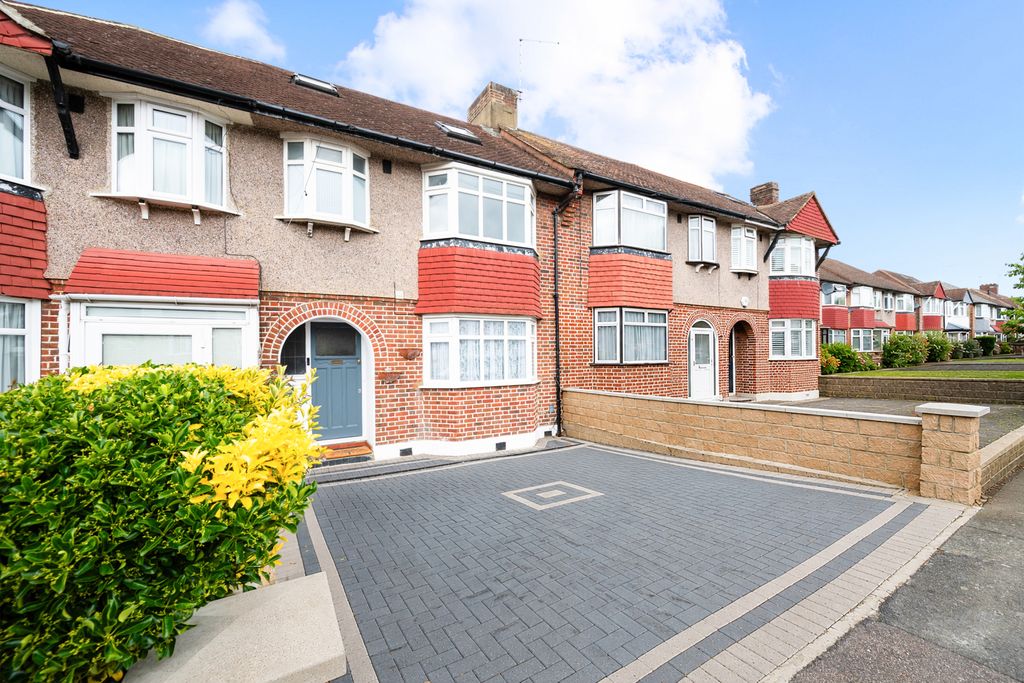 Property photo 1 of 33 Picture No. 27