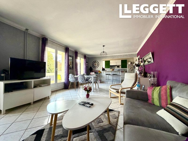 Property photo 1 of 10