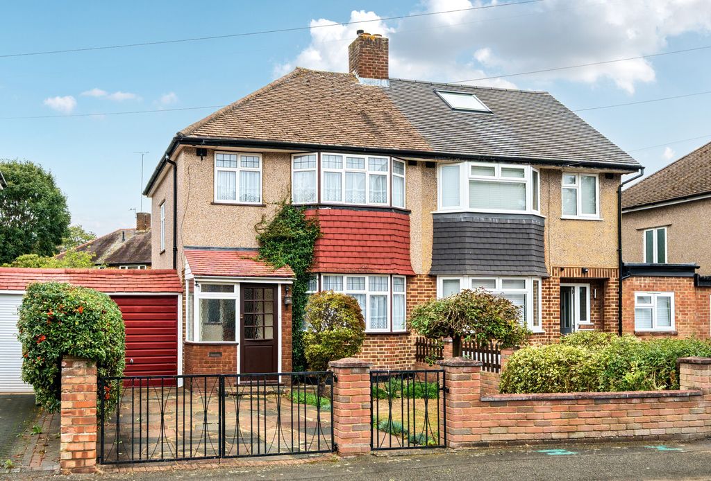 Property photo 1 of 13 1535481-5-1A1306d...