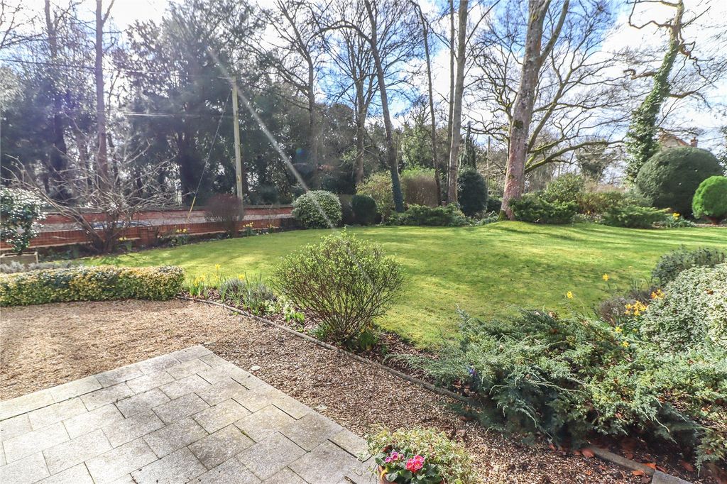 Property photo 3 of 35 Picture No. 40