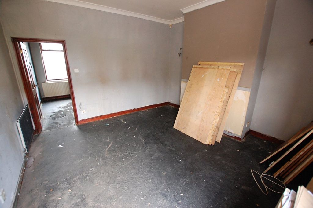 Property photo 2 of 9 Picture No. 05