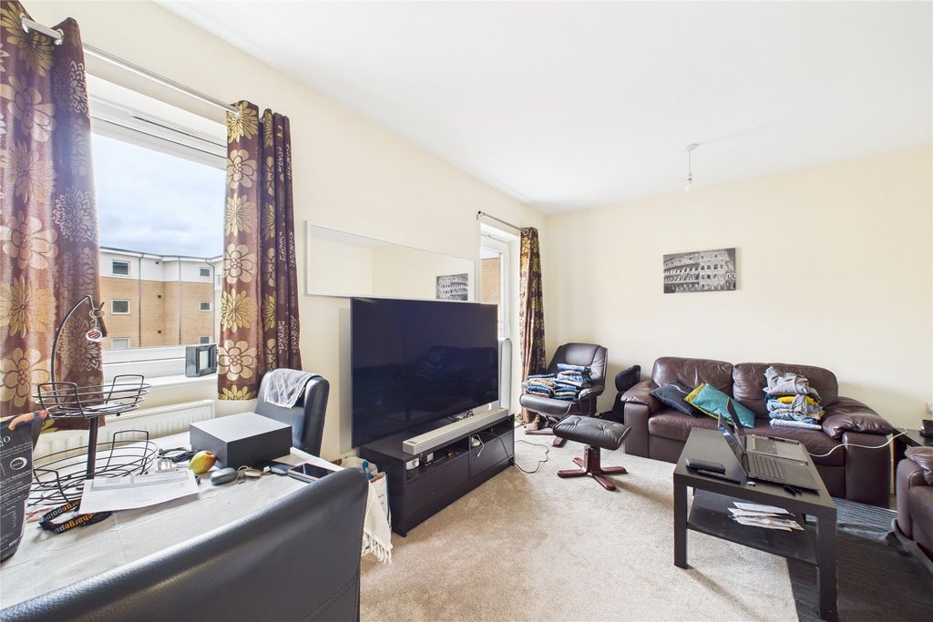 Property photo 3 of 5 Picture No. 13