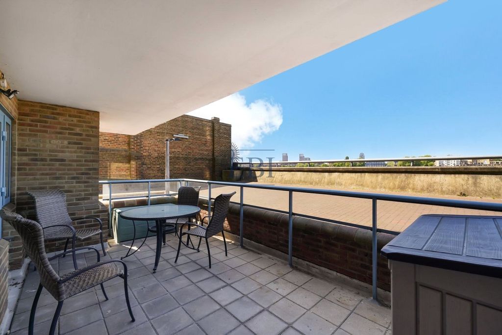 Property photo 3 of 14 Picture No. 03