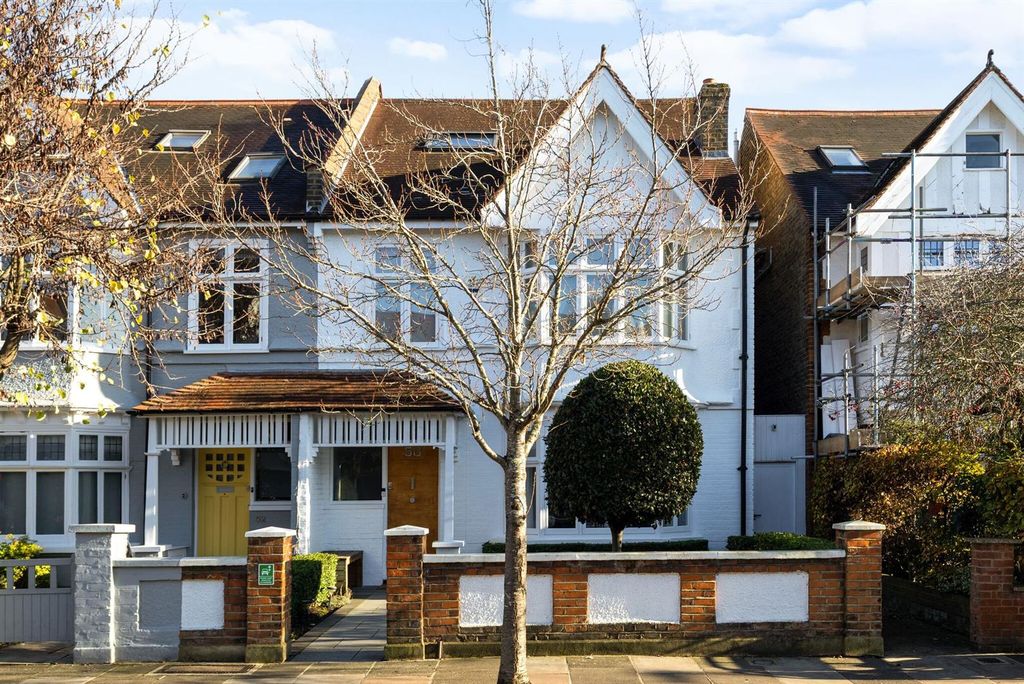 Property photo 3 of 39 100776_50-Madrid-Road  (3)_Low.Jpg