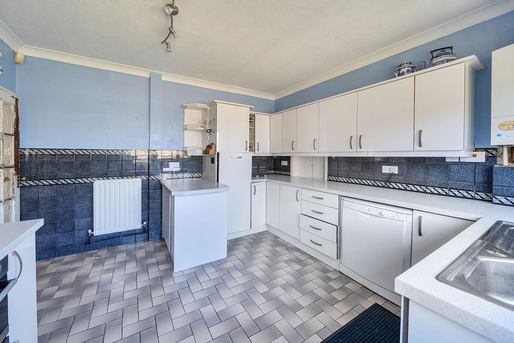 Property photo 2 of 15 1488126 (8).Jpg