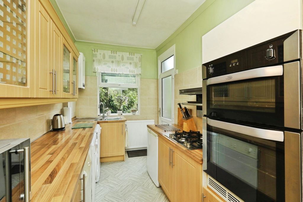 Property photo 2 of 22 Pbox-Img.Jpg