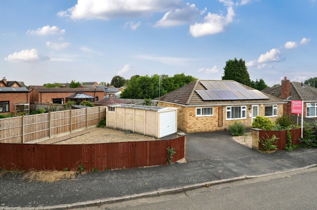 Property photo 1 of 21 -6880c08999A43-l-3-1323949-Jpg-3