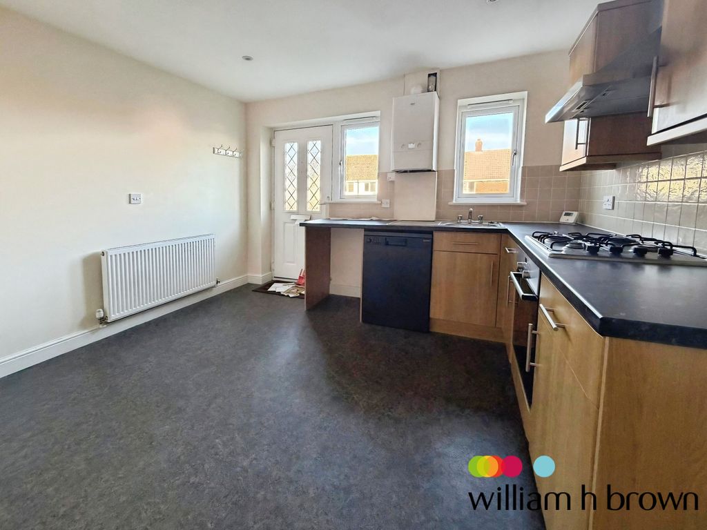 Property photo 3 of 12 Image