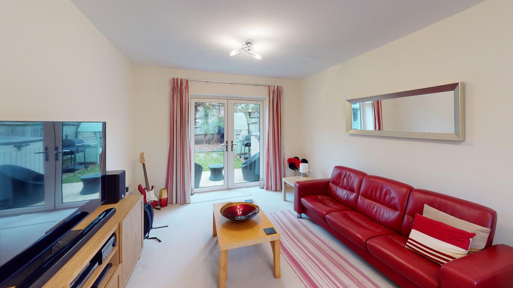 Property photo 3 of 22