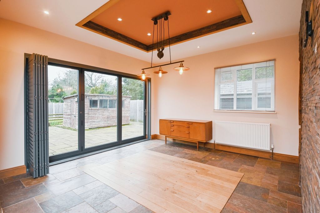 Property photo 3 of 16 Photography