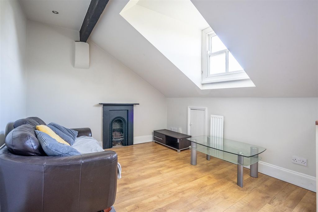Property photo 3 of 8 5, 17 BT-3.Jpg