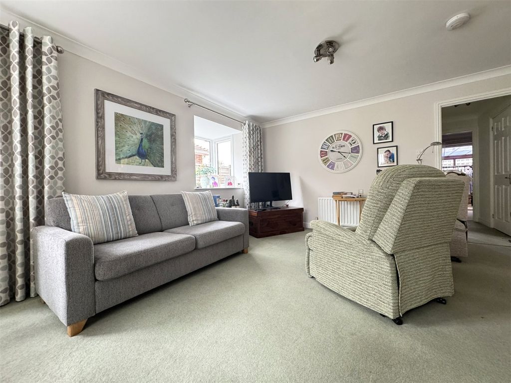 Property photo 2 of 11 Picture No. 25