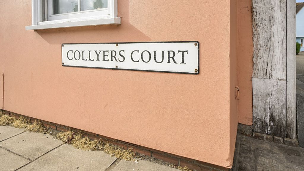 Property photo 2 of 14