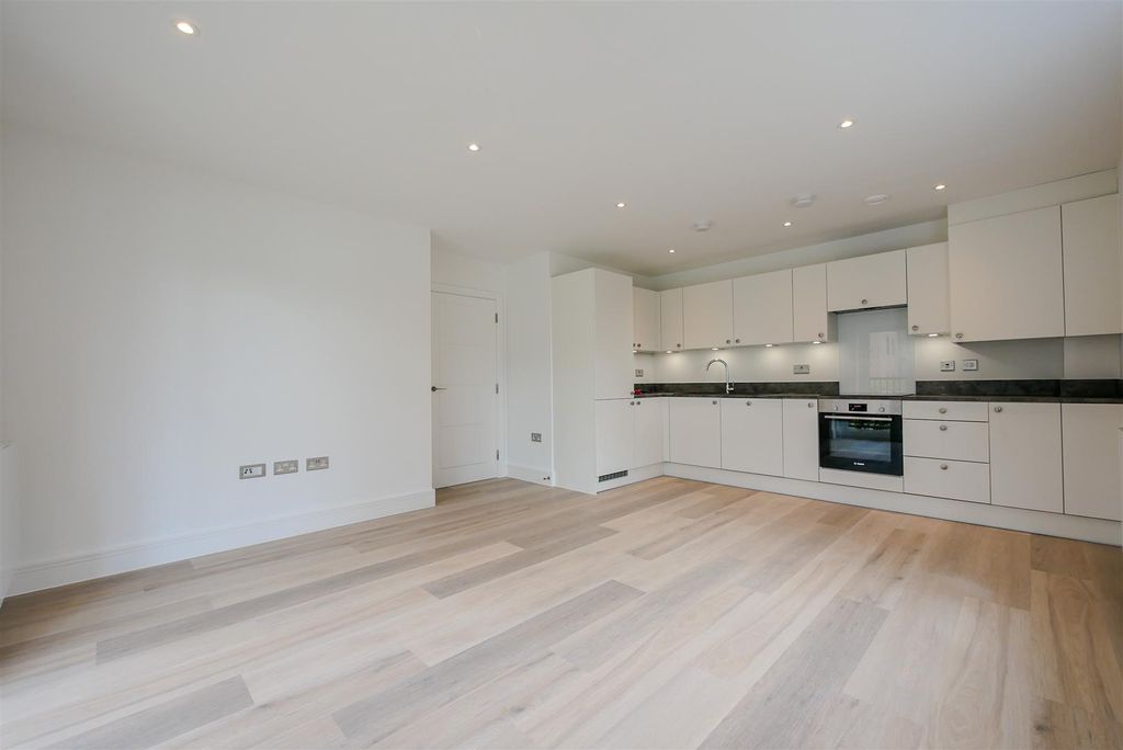 Property photo 2 of 12 Open Plan Kitchen/Dining/Living Room