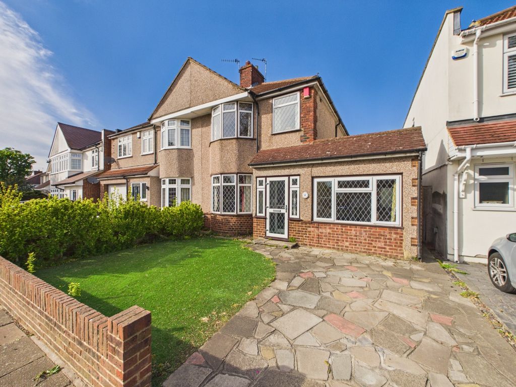 Property photo 1 of 17 4723381