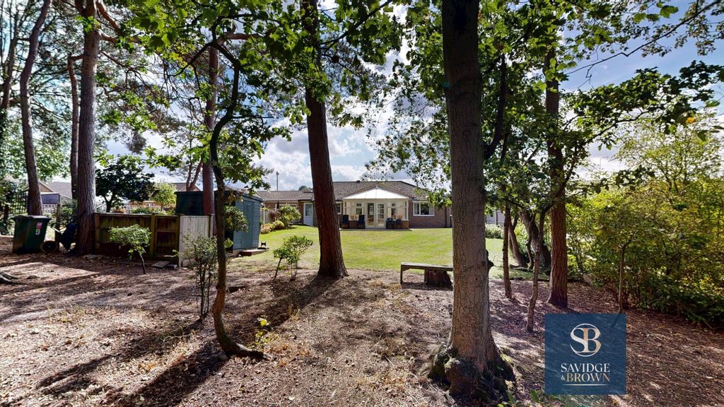 Property photo 2 of 24 Photo 14