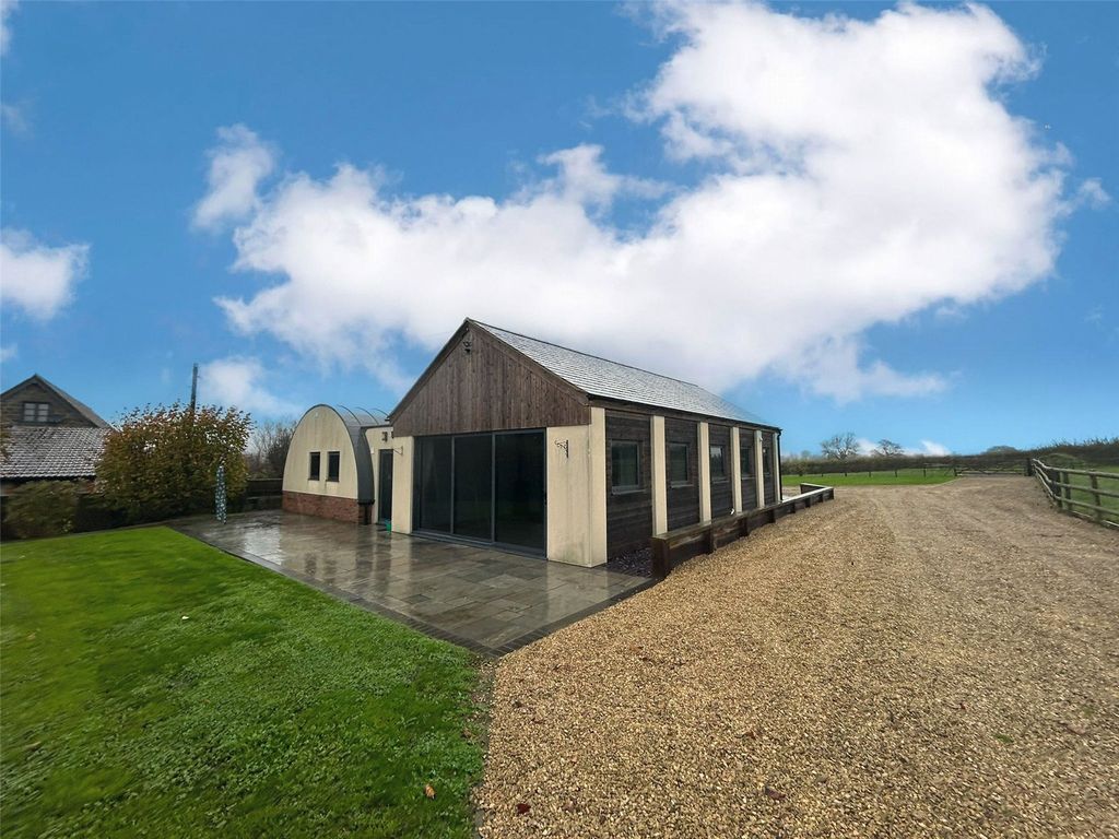 Property photo 1 of 11 Picture No. 01