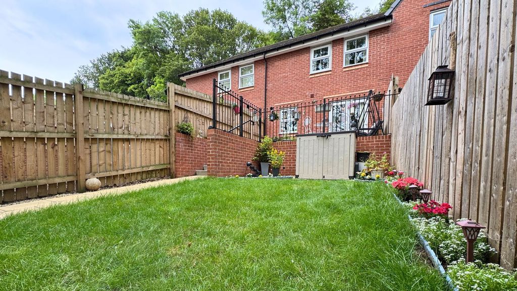 Property photo 3 of 26
