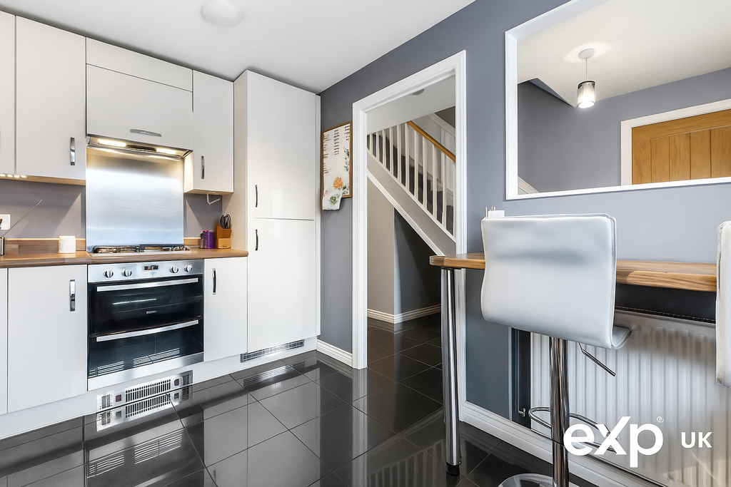 Property photo 3 of 30