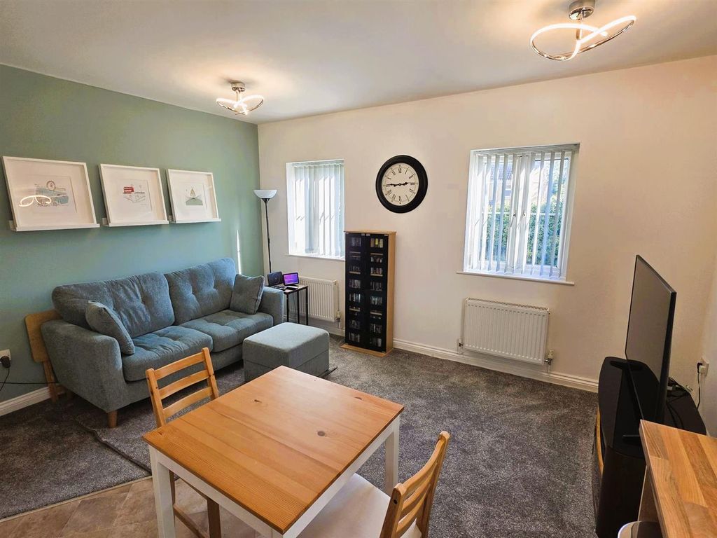 Property photo 3 of 10 20251014_144414.Jpg