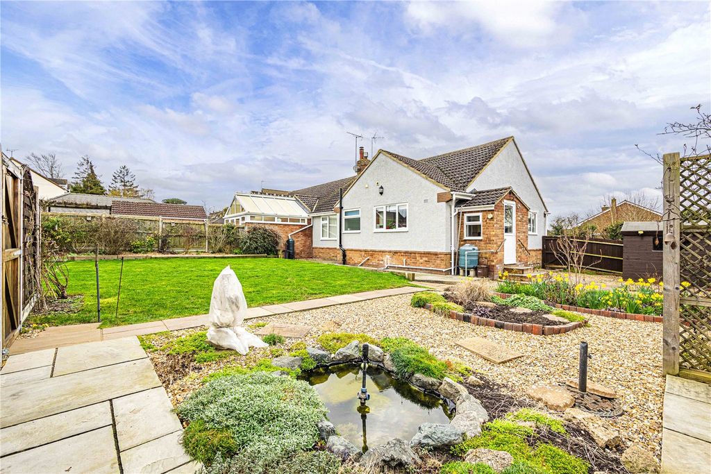 Property photo 3 of 12 Picture No. 14