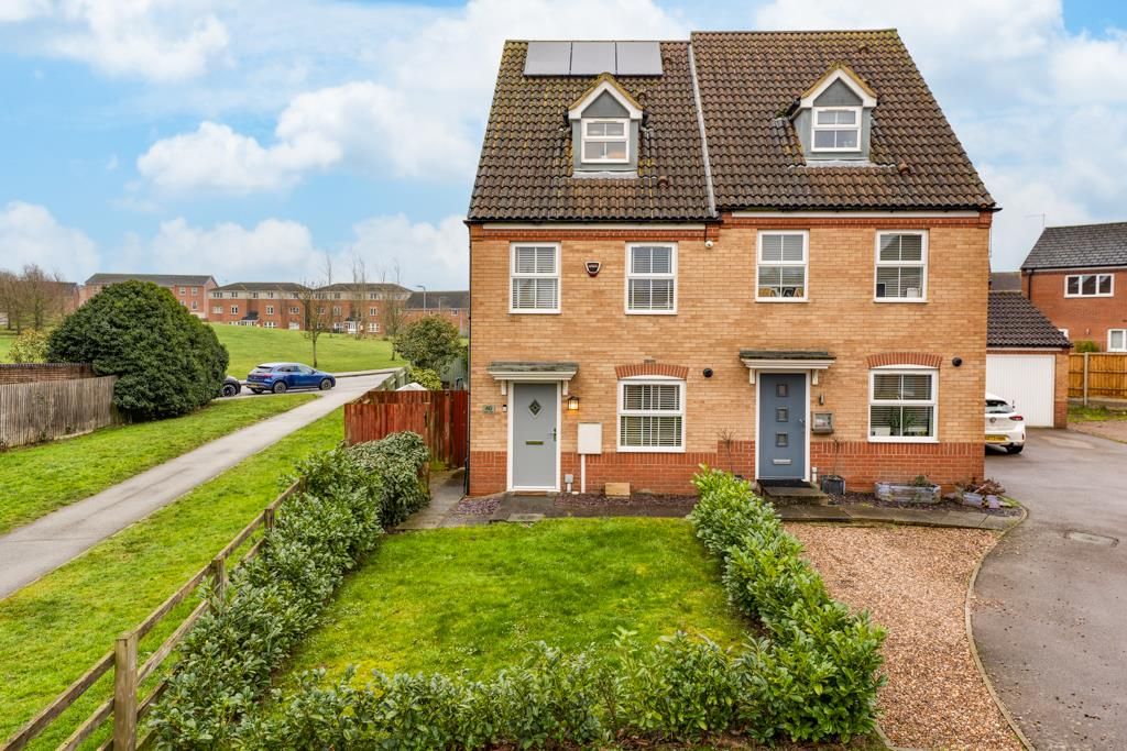 Property photo 1 of 26 40 Siskin Close, Corby-1.Jpg