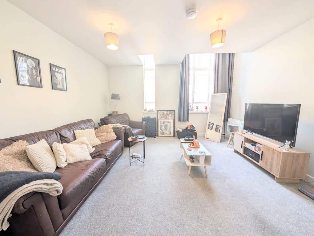 Property photo 1 of 4