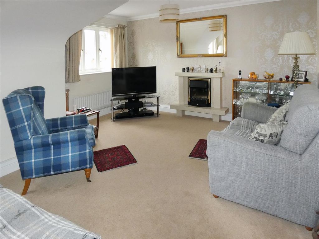 Property photo 2 of 18 P1070227.Jpg