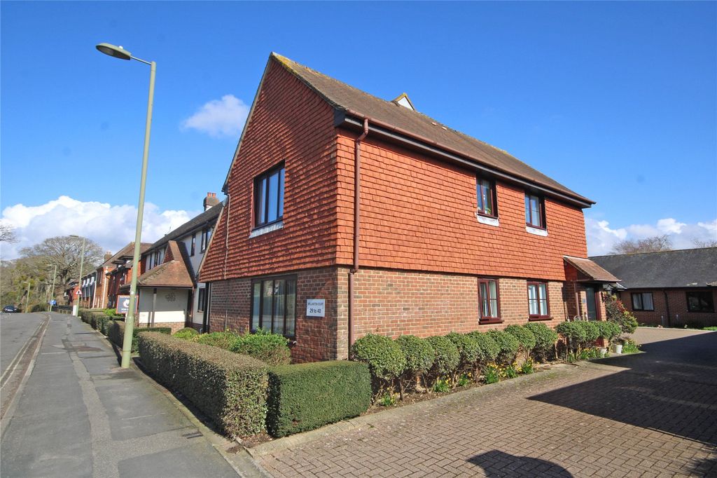 Property photo 1 of 10 Picture No. 08