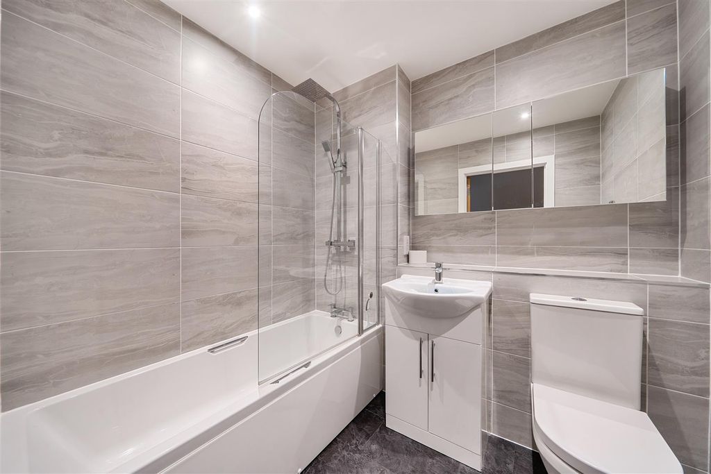 Property photo 3 of 18 1426189-7-69B292d70Da77.Jpg