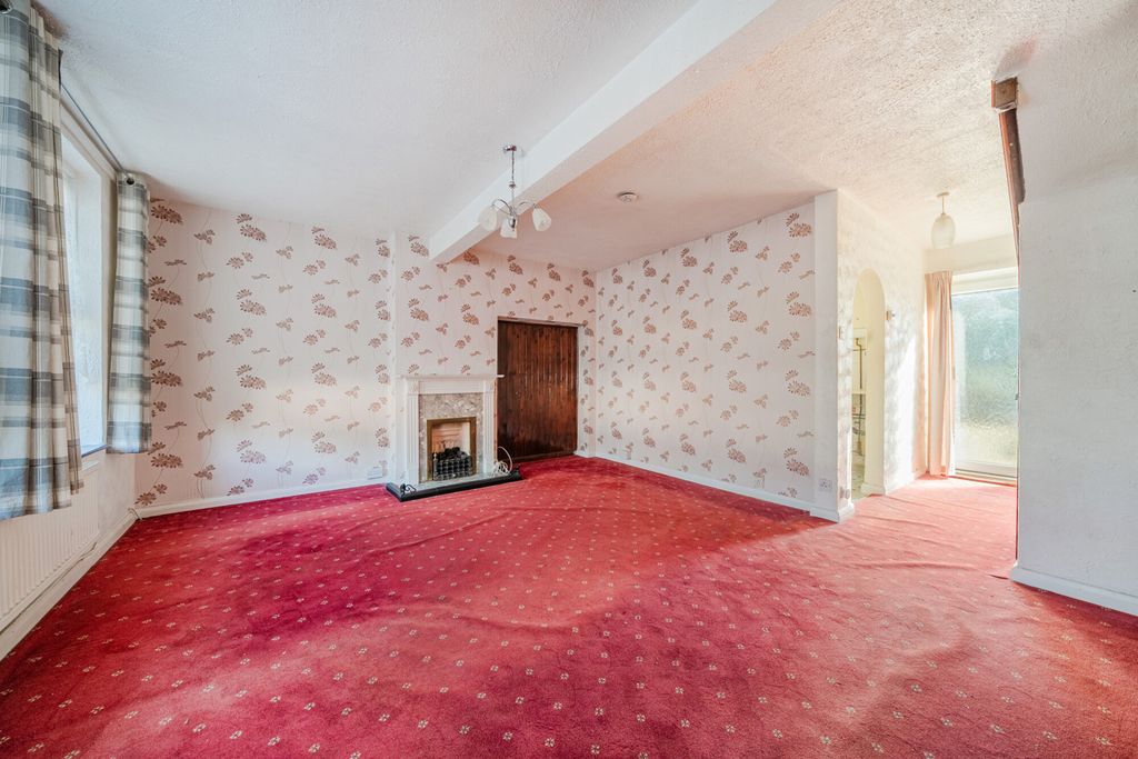 Property photo 3 of 15 1509433-13-6A86Be...