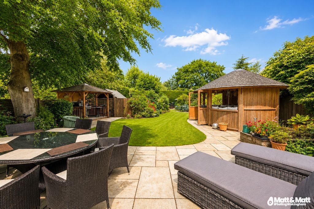 Property photo 2 of 16 5054655