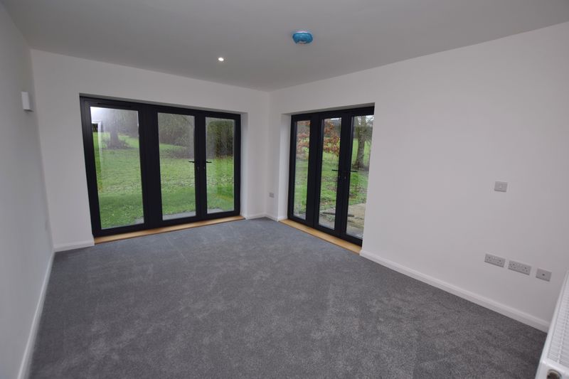 Property photo 3 of 15 Photo 20