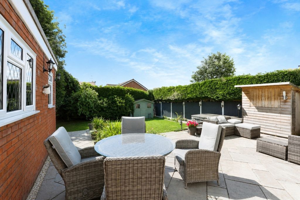 Property photo 3 of 21 Rear Garden