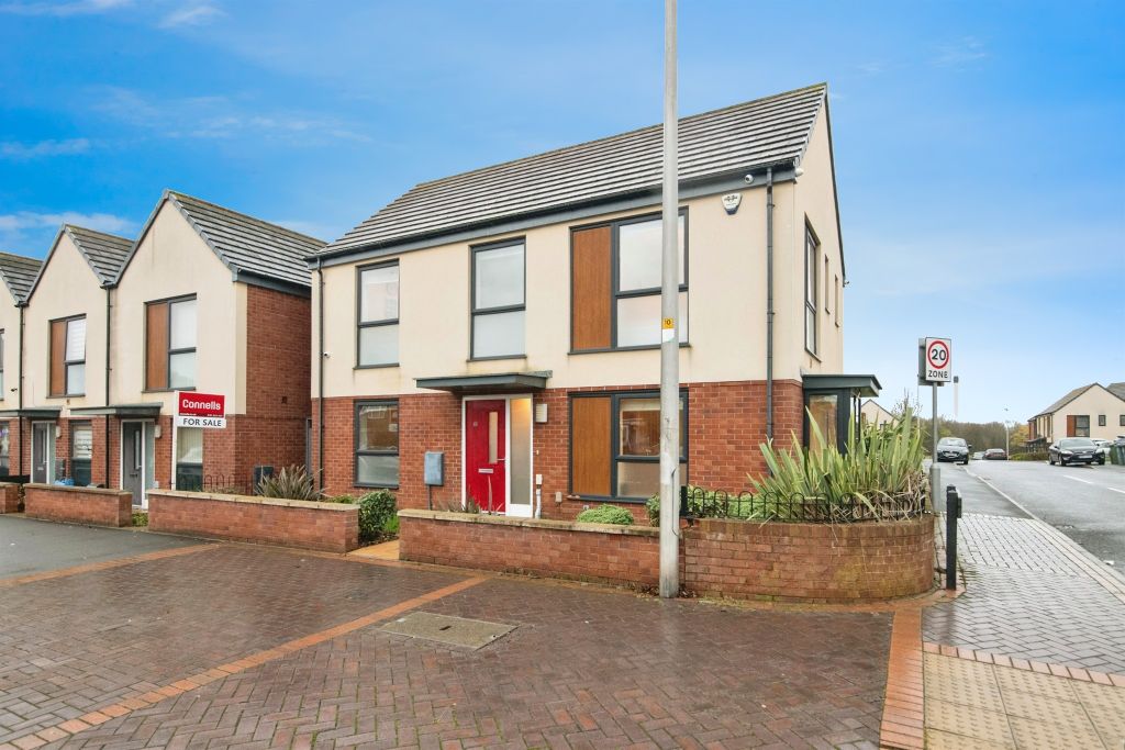 Property photo 1 of 17