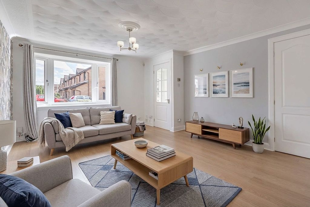 Property photo 2 of 15 Living Room