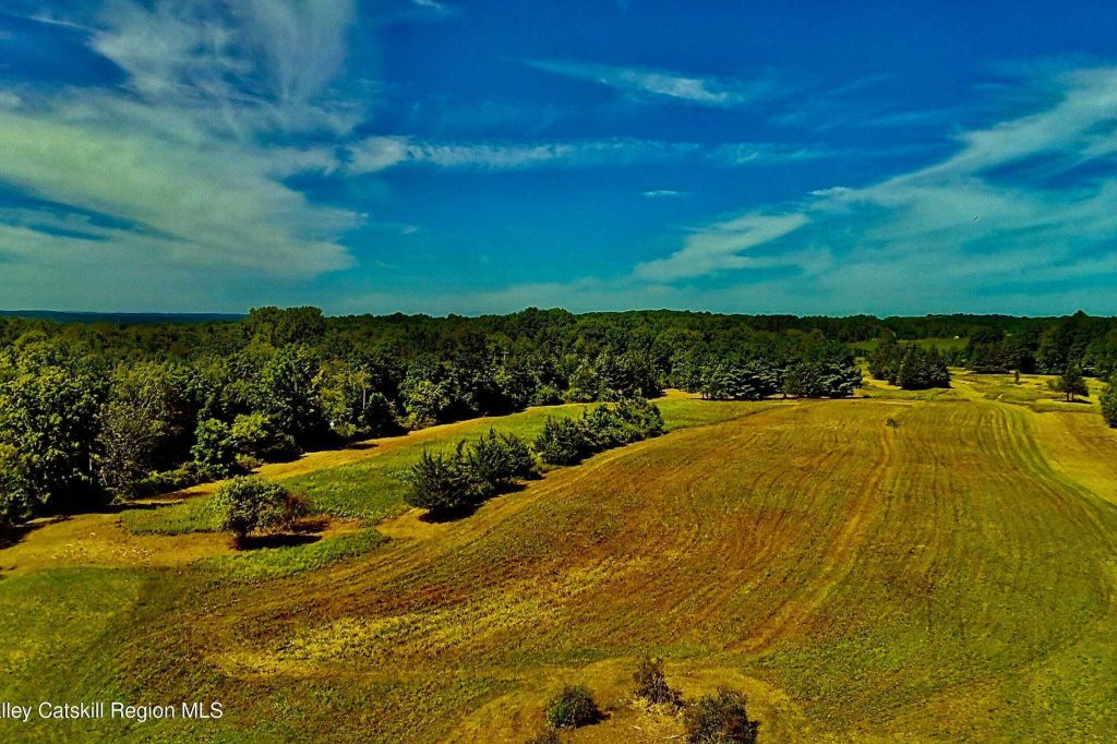 Property photo 2 of 24 <Alttext/>