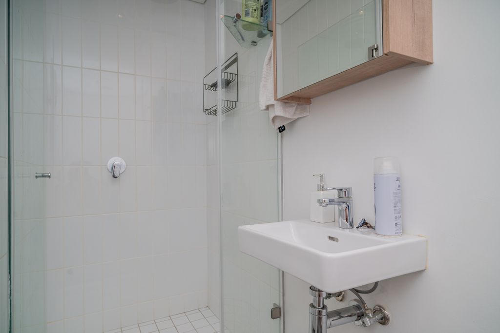 Property photo 3 of 24