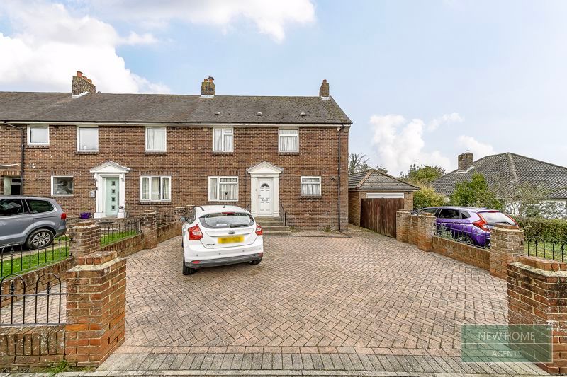 Property photo 1 of 17 Photo 17