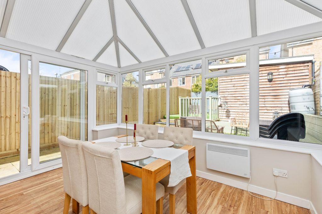 Property photo 3 of 14 3850605