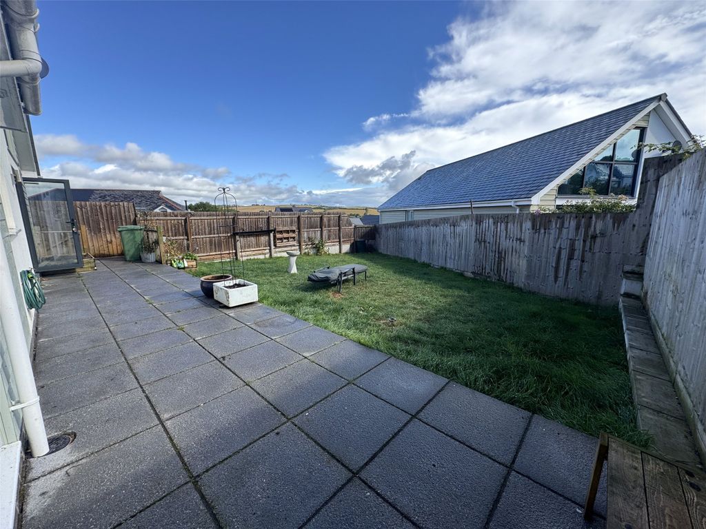 Property photo 3 of 15 Garden