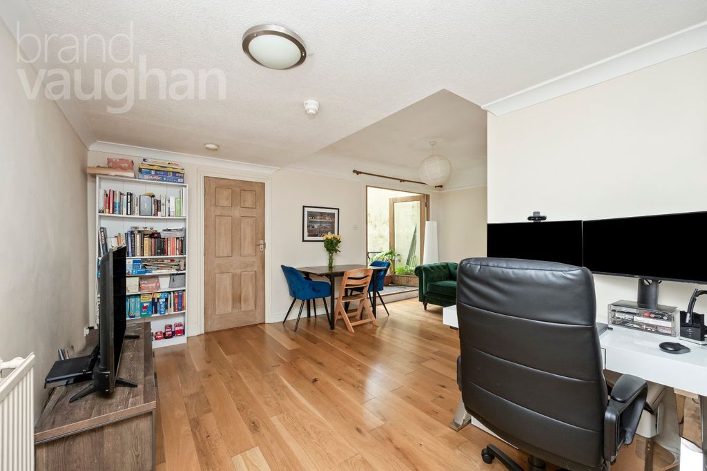 Property photo 3 of 20 Picture No. 49