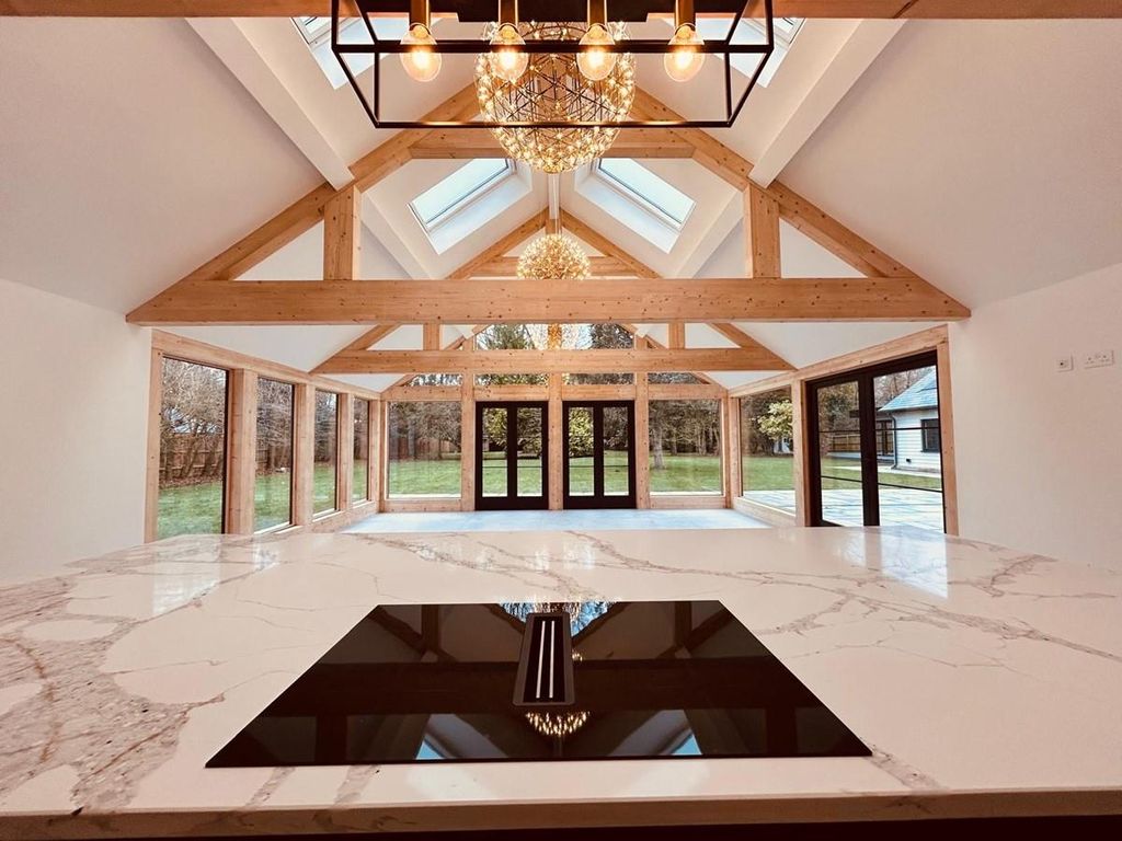 Property photo 2 of 29 Image