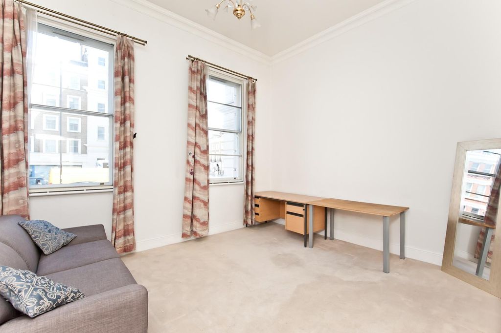 Property photo 1 of 8 Reception Room