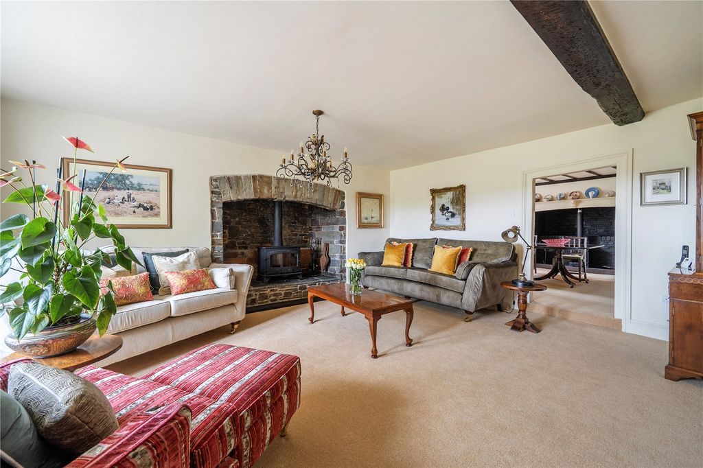 Property photo 2 of 23 Picture No. 26
